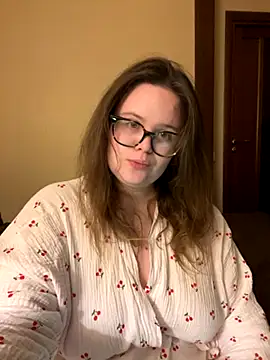 MariaMirabella online show from November 16, 9:15 pm