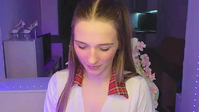 Elsa wow online show from April 29, 2:37 am