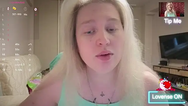 CitrusBlissss online show from June 14, 1:00 pm