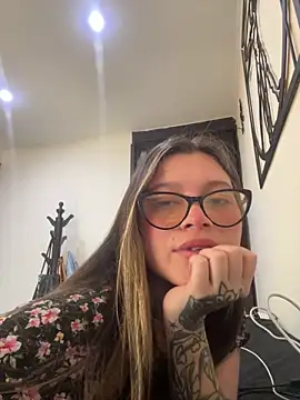 KoraSweett online show from December 19, 7:50 pm