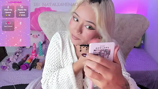 Nataliahenao69 online show from January 14, 8:03 pm