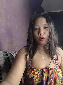 hornyzinia123 online show from June 19, 3:22 am