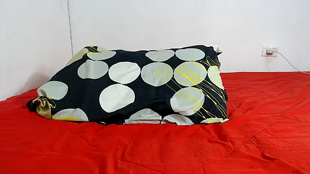 IsaXander743 online show from October 14, 1:41 am