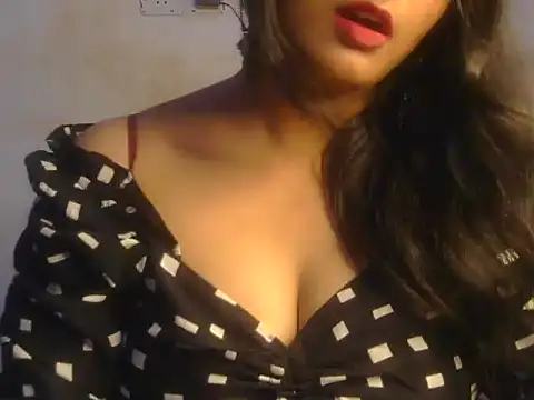 POOJA 199 online show from July 20, 9:12 am