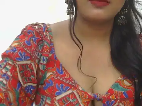 POOJA 199 online show from September 16, 8:33 am