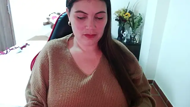 Snapshot of Secret_Bella chatting on September 26, 12:25 pm Secret Bella online show from September 26, 12:25 pm
