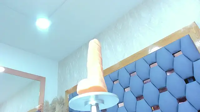 crystal sm online show from April 15, 8:15 am