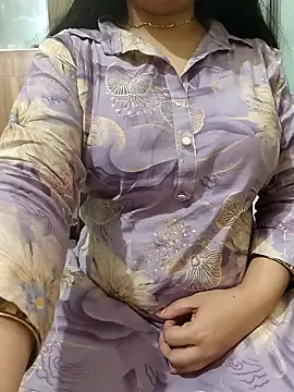 Snapshot of roshni_agrawal0 chatting on September 29, 8:08 am roshni agrawal0 online show from September 29, 8:08 am