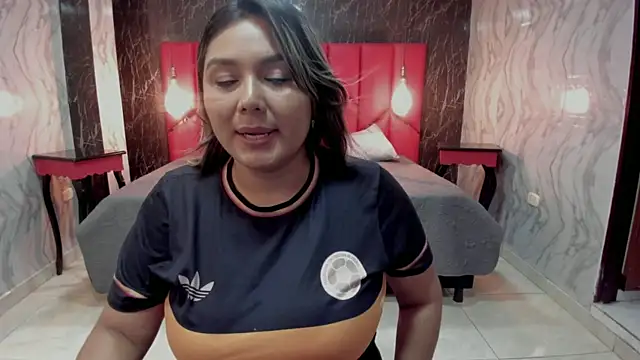 LatinaHoleQueen online show from November 18, 2:51 pm