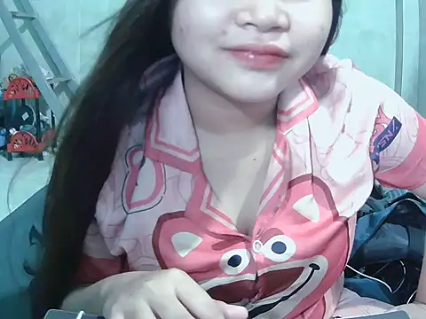 Lily3322 online show from February 22, 11:05 pm