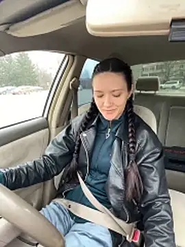 Just fuunny girl online show from April 15, 7:09 am