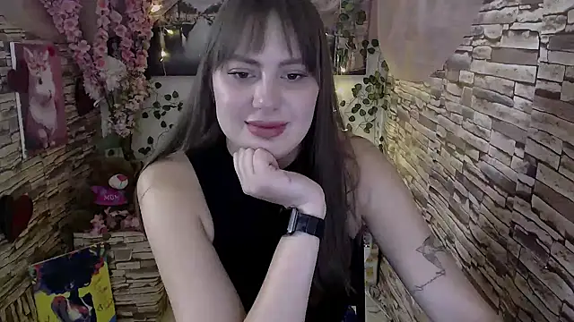 Snapshot of Amanda_Bright_ chatting on October 9, 7:34 am Amanda Bright online show from October 9, 7:34 am
