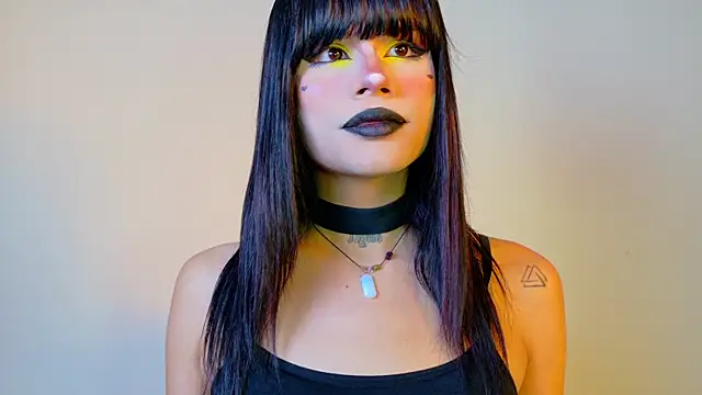 NATASHAA WINZ online show from November 14, 8:25 am