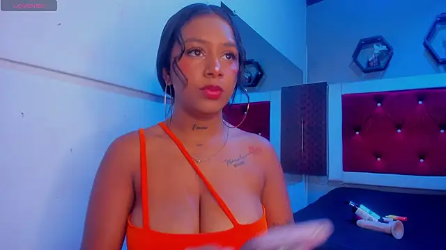 IsauraMontiel online show from November 29, 8:46 pm