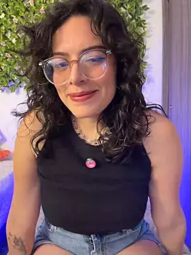 Katheerine online show from December 19, 1:21 am