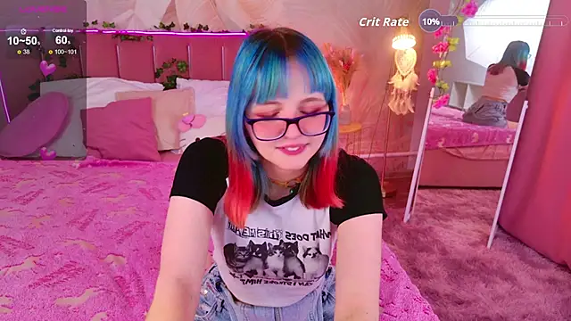 Snapshot of CoralineYoung chatting on September 26, 5:49 am CoralineYoung online show from September 26, 5:49 am