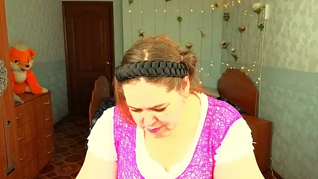 Audrey Aura online show from November 16, 10:48 am