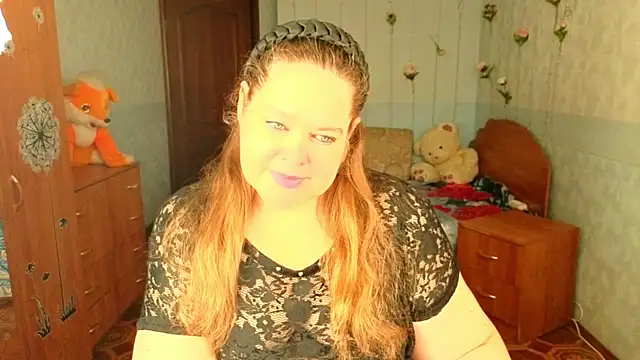 Audrey Aura online show from November 25, 6:37 am