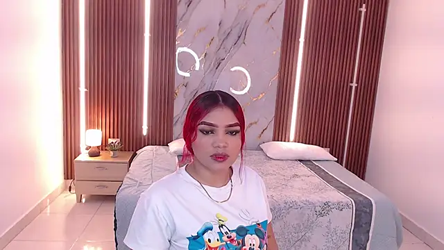 Snapshot of aixa_show chatting on September 17, 12:47 pm aixa show online show from September 17, 12:47 pm