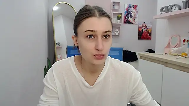 muriel elvin online show from December 1, 6:17 am