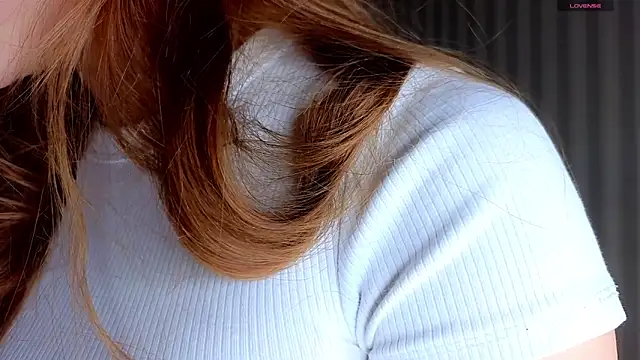 Juuulia  online show from March 9, 1:25 pm