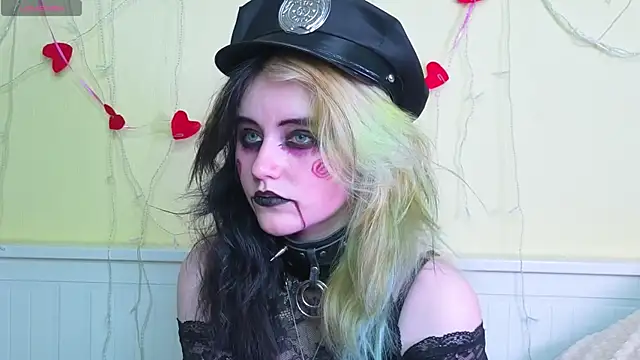 PortiaHedge online show from October 31, 6:23 pm