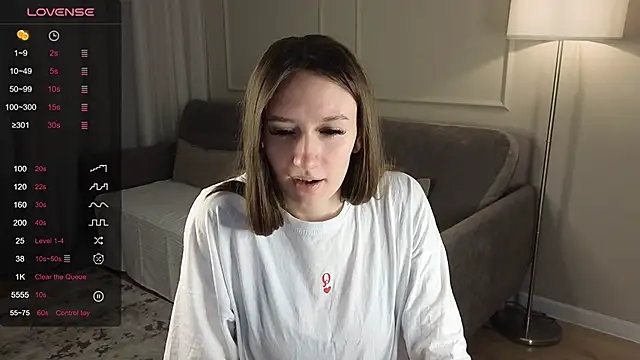 cutienaughtygirl online show from October 7, 12:53 pm