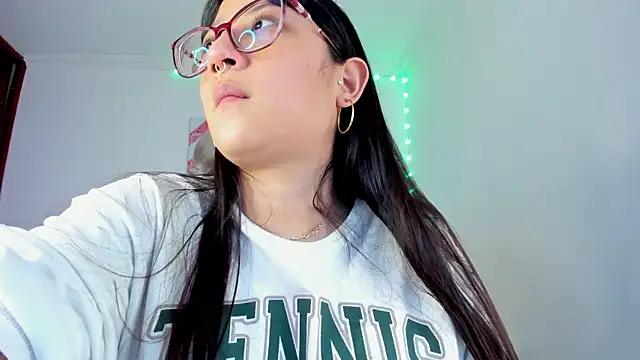 rouse red online show from November 13, 7:35 pm