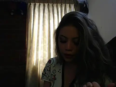 Alaina Blessed online show from November 22, 6:43 pm