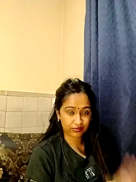 cute indianxo online show from April 12, 7:05 pm