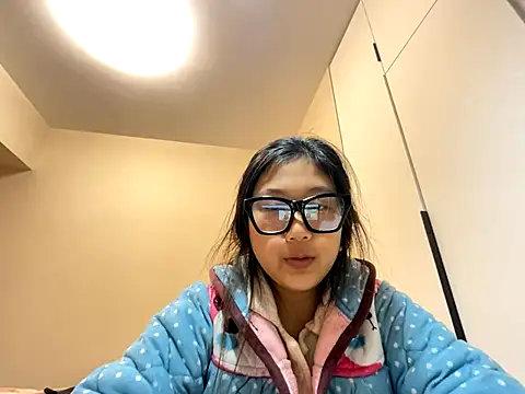 xena0501 online show from November 30, 3:27 pm