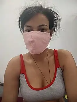 Snapshot of Miss-0012 chatting on October 17, 8:45 pm Miss-0012 online show from October 17, 8:45 pm