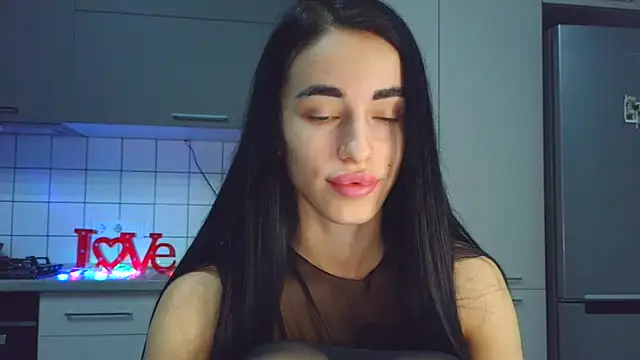 Snapshot of EvaMelnik chatting on October 20, 6:11 pm EvaMelnik online show from October 20, 6:11 pm