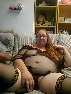 Luscious-LucyXX online show from May 30, 8:27 pm