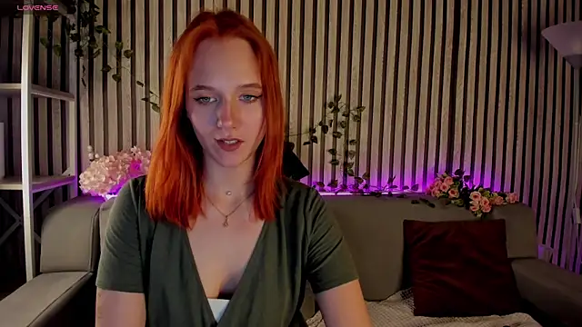 Casey Sweeet online show from June 14, 2:17 pm