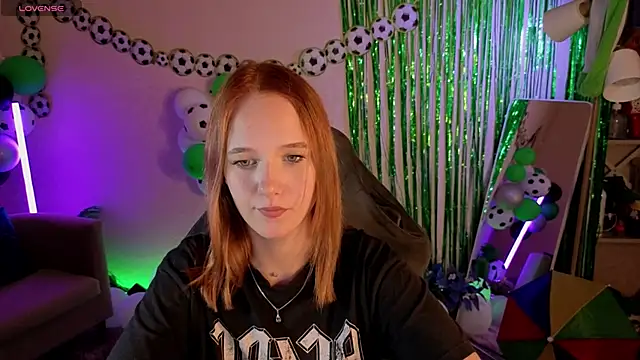 Casey Sweeet online show from June 20, 4:21 pm