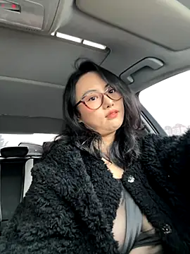 wen521 online show from November 14, 1:05 am