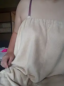 yukari 0011 online show from October 17, 5:10 am