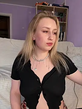 KassandraTress online show from March 13, 4:30 pm