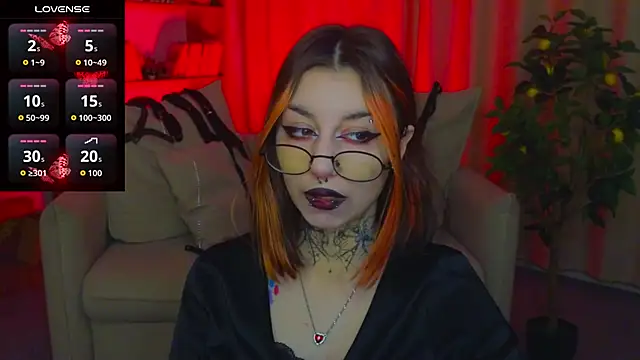 Mistress  Marcelline online show from April 15, 1:39 am