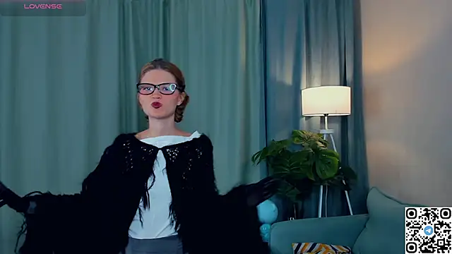 EdlinGathright online show from November 2, 5:22 am