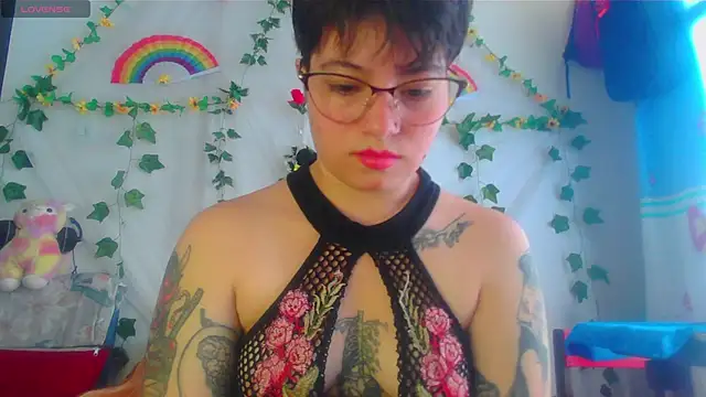 Mitsuha gate online show from December 17, 2:43 pm