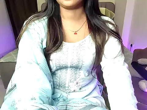Snapshot of Haseen_Dilruba chatting on September 18, 11:14 pm Haseen Dilruba online show from September 18, 11:14 pm