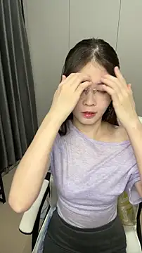 Qianqian-888 online show from October 28, 12:49 am