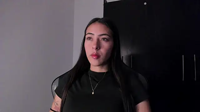 ValkaGrecco online show from September 14, 1:20 pm