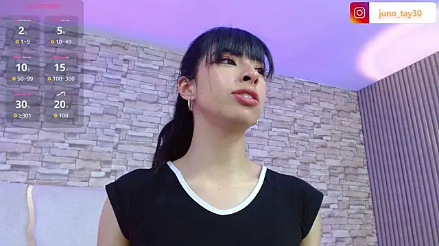 Snapshot of juno_tay chatting on September 15, 8:05 pm juno tay online show from September 15, 8:05 pm