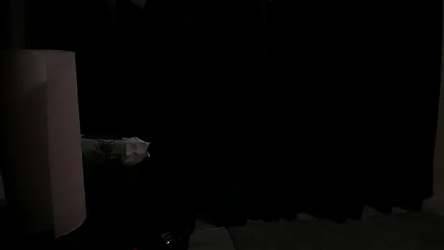 Victoria Vergara online show from April 15, 1:22 pm