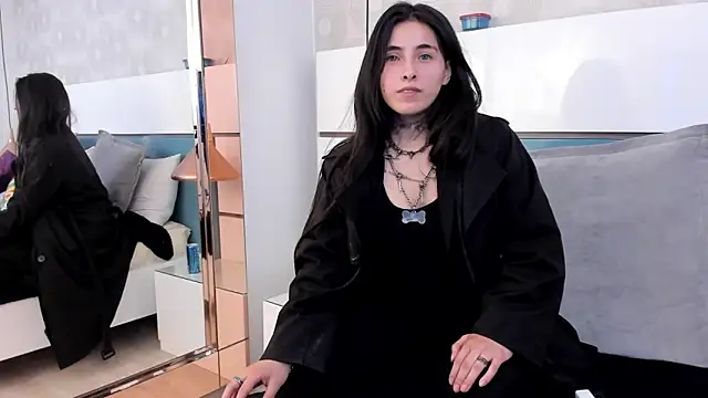 Snapshot of Ashkoreh chatting on September 25, 9:34 pm Ashkoreh online show from September 25, 9:34 pm