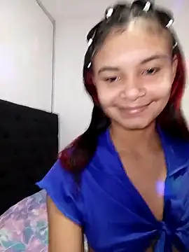 liz7skinny online show from April 3, 9:13 pm