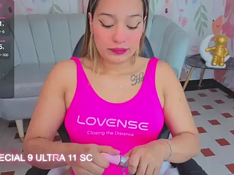 Paris09 v  online show from February 12, 3:52 am